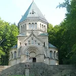 Sisi Hotel