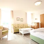 Sisi