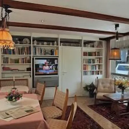 Sisi Hotel